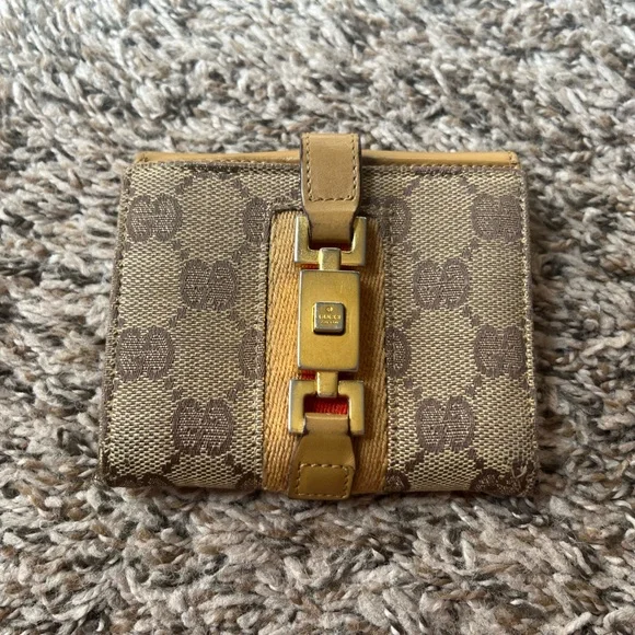 Gucci Brown Designer Wallet - Picture 1 of 8